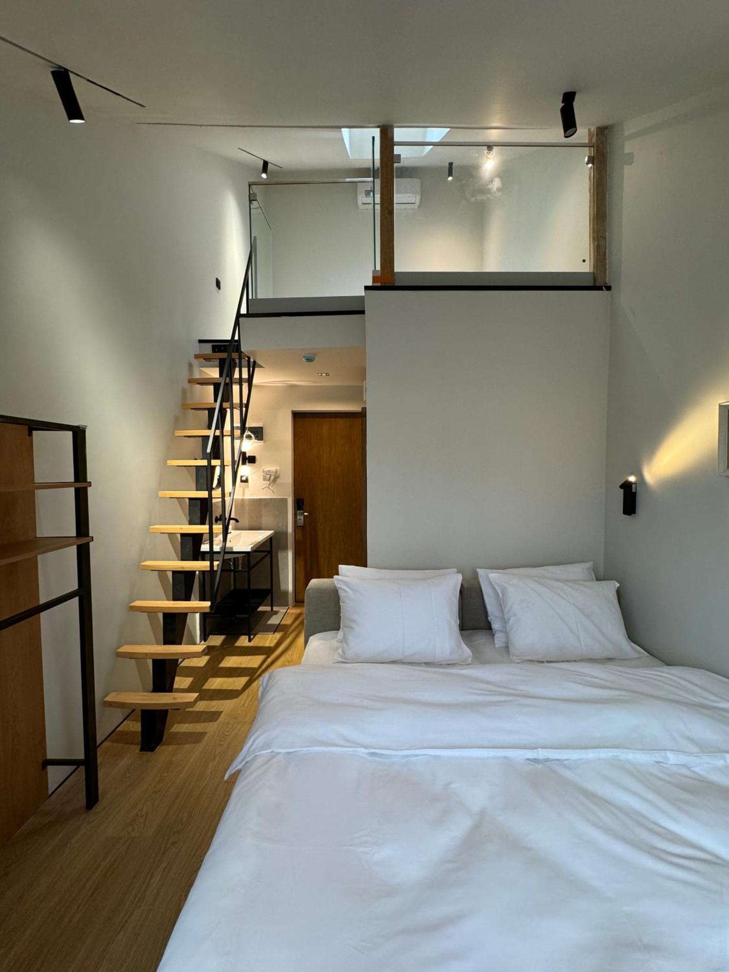 Mosh Mosh Boutique Hotel Almaty Luaran gambar